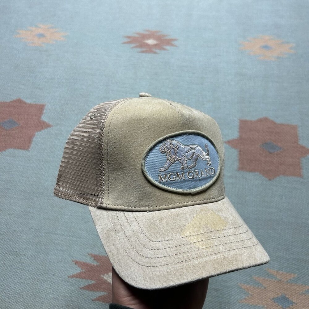 Vintage SnapBack hat cap MGM Grand patch Las Vegas hotel suede NOS tan